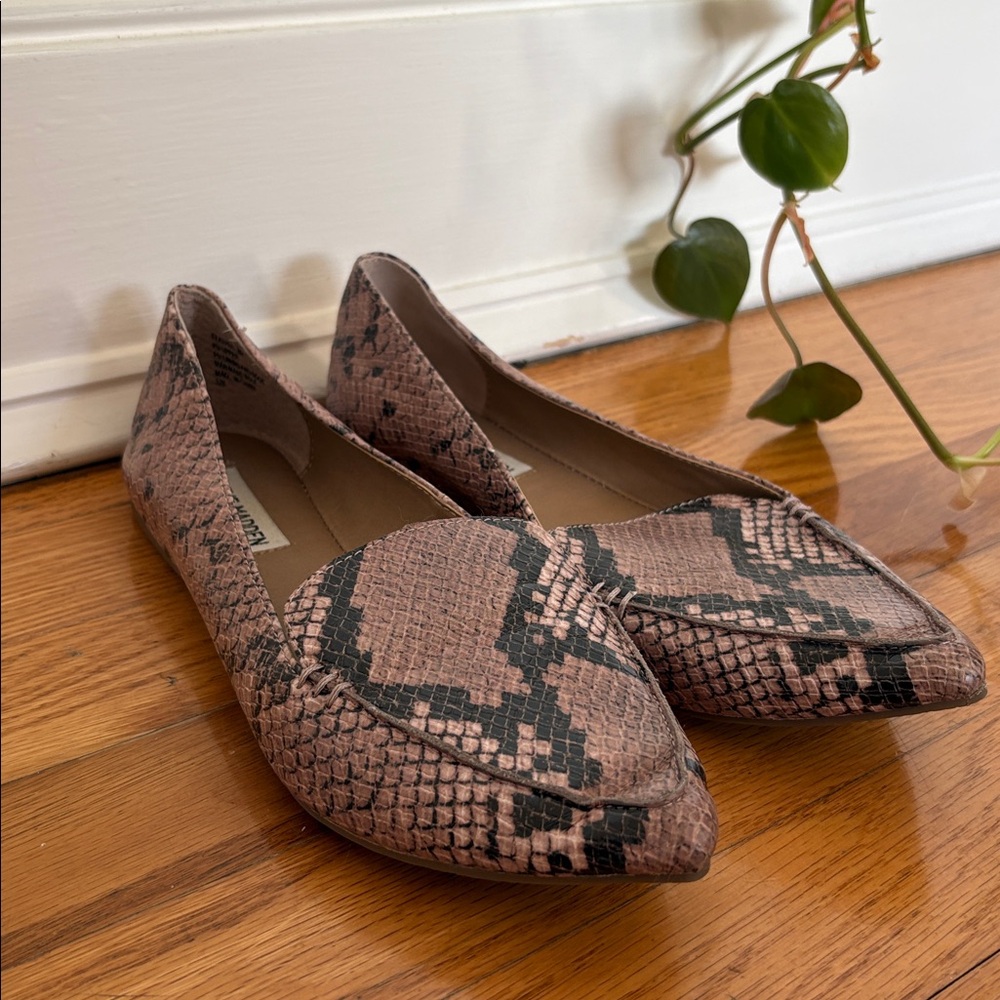 Steve Madden Pink Snake Pattern Loafers